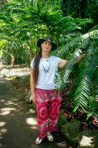 Freya Pants in Fruity Red