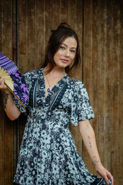 Gaia Short Dress - Grey Poppy