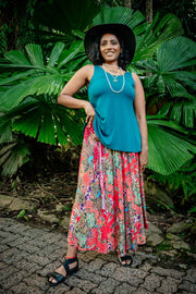 Gypsy Skirt – Shrine Red