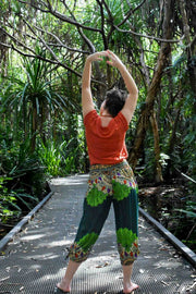 Freya Pants in Shakti Green Forest