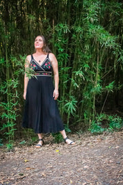 Jasmine - Embroidery Black | zaphire_kuranda.